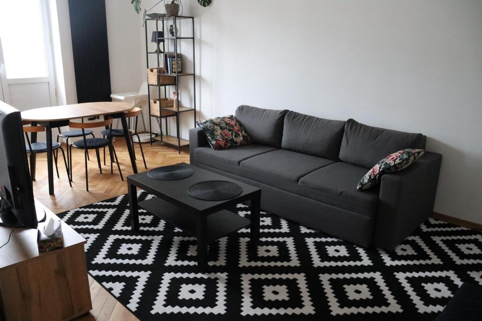Ohmyhome - Plac Pieciu Rogow - Centrum Warszawa Eksteriør billede